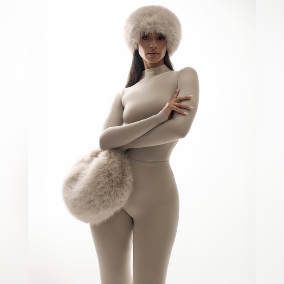 Naked Wardrobe Faux Fur Plush Headband - Picture 12 of 17